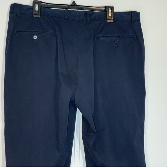 NORDSTROM Trim Straight Leg Stretch Flat Front Chino Trousers in Black - Picture 6 of 11